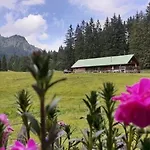 ファームステイ Gaestehaus Kleinbuch バート・ウィーゼ