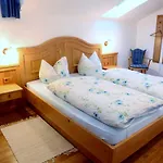 Gaestehaus Kleinbuch Farm stay Bad Wiessee