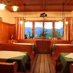 Farm stay Gaestehaus Kleinbuch Bad Wiessee