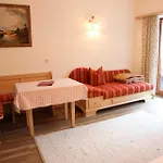 农家乐 Gaestehaus Kleinbuch *