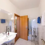 Gaestehaus Kleinbuch 农家乐 巴特维塞