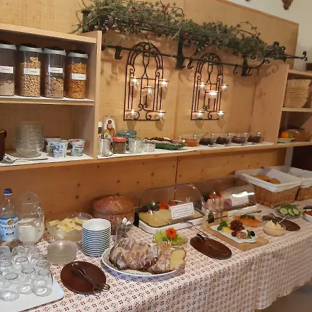 팜스테이 Gaestehaus Kleinbuch *