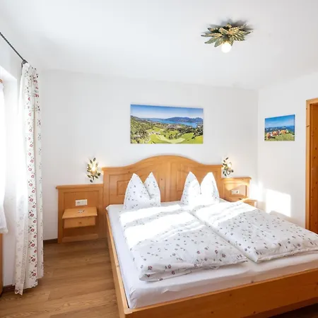 مزرعة للإقامة Gaestehaus Kleinbuch *