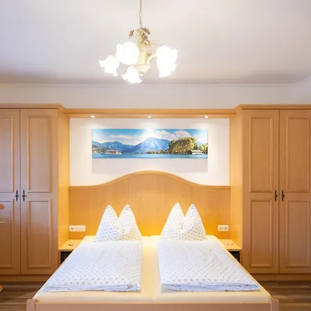 مزرعة للإقامة Gaestehaus Kleinbuch *
