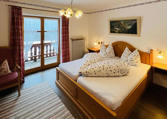 팜스테이 Gaestehaus Kleinbuch *