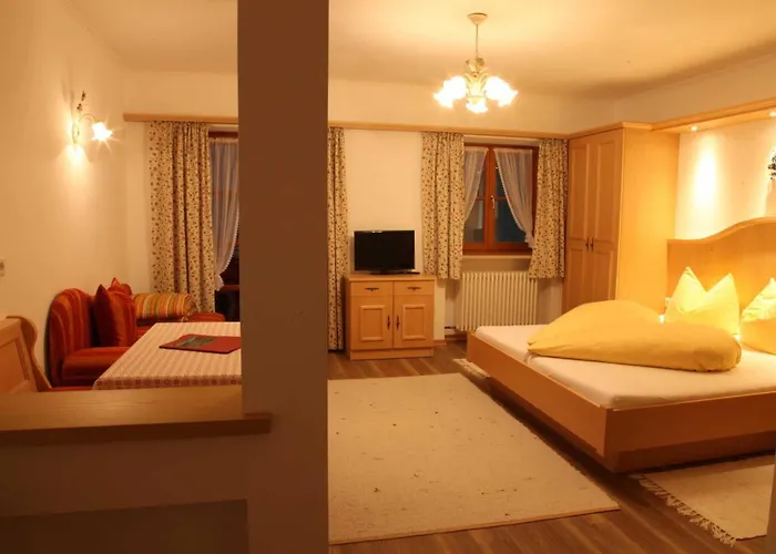 Gaestehaus Kleinbuch Vakantieboerderij *