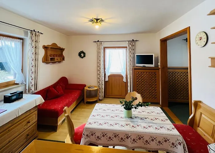 Gaestehaus Kleinbuch 팜스테이